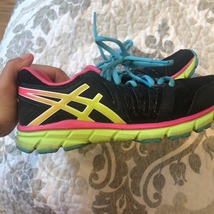 ASICS sneakers size 3 kids